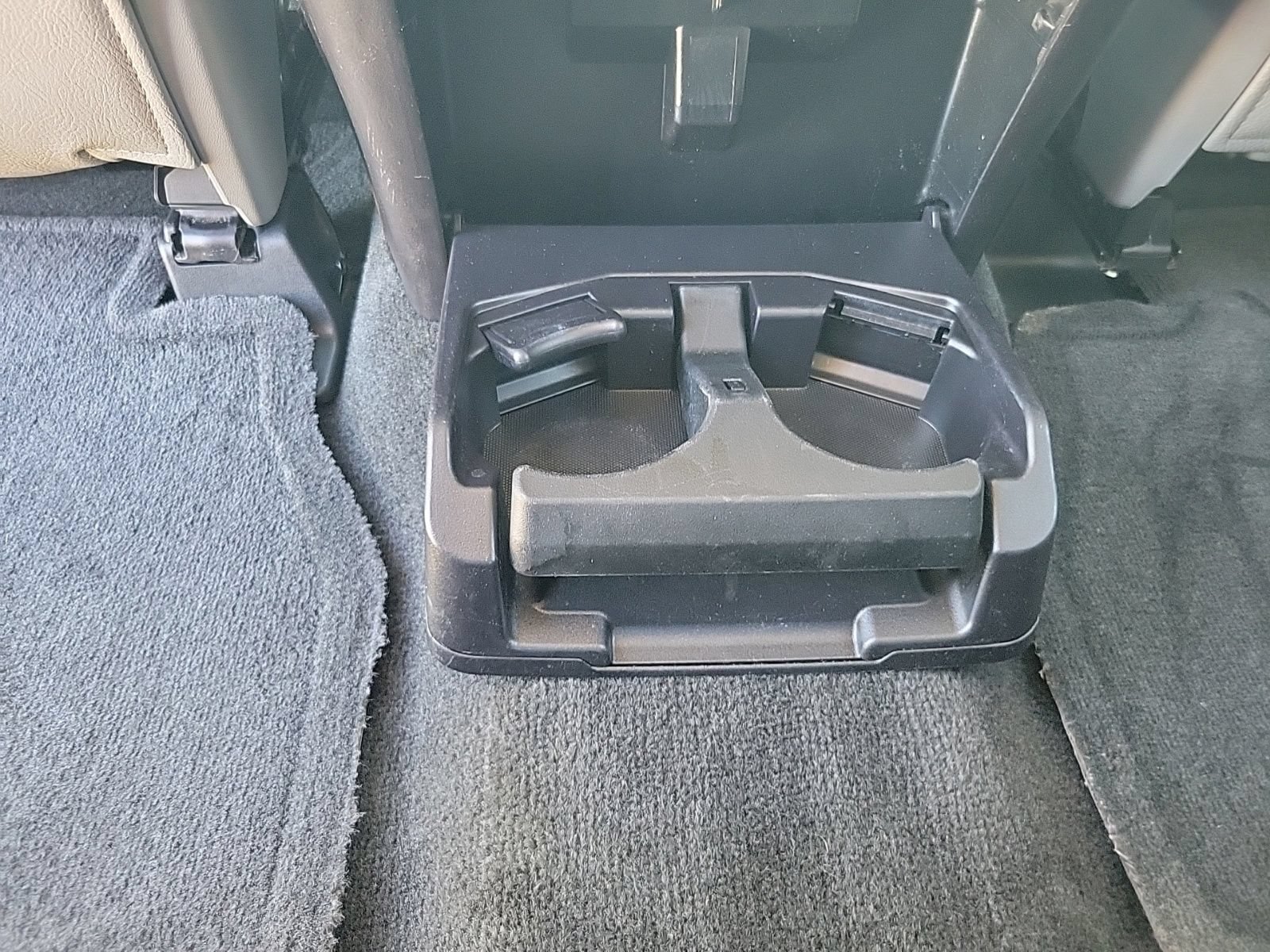 Used 2018 Toyota Sequoia Limited w/ Safety & Convenience Package AWD/4WD image 18