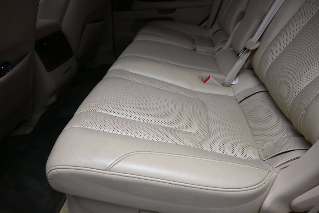 Used 2017 Lexus LX 570 4WD image 17
