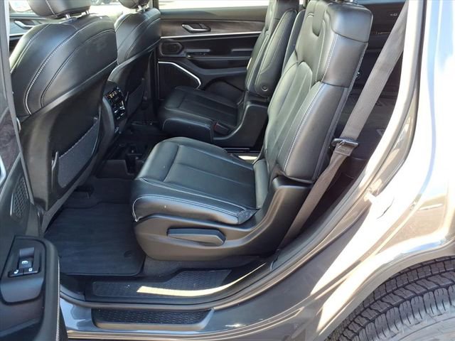 Used 2021 Jeep Grand Cherokee L Limited AWD/4WD image 13