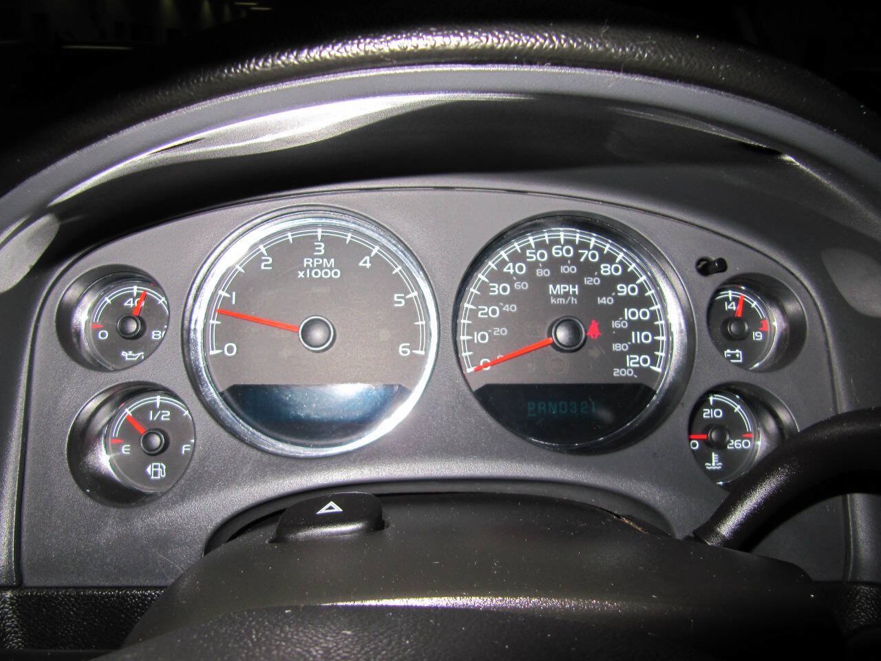 Used 2008 Chevrolet Avalanche LTZ w/ LTZ Preferred Equipment Group AWD/4WD image 18