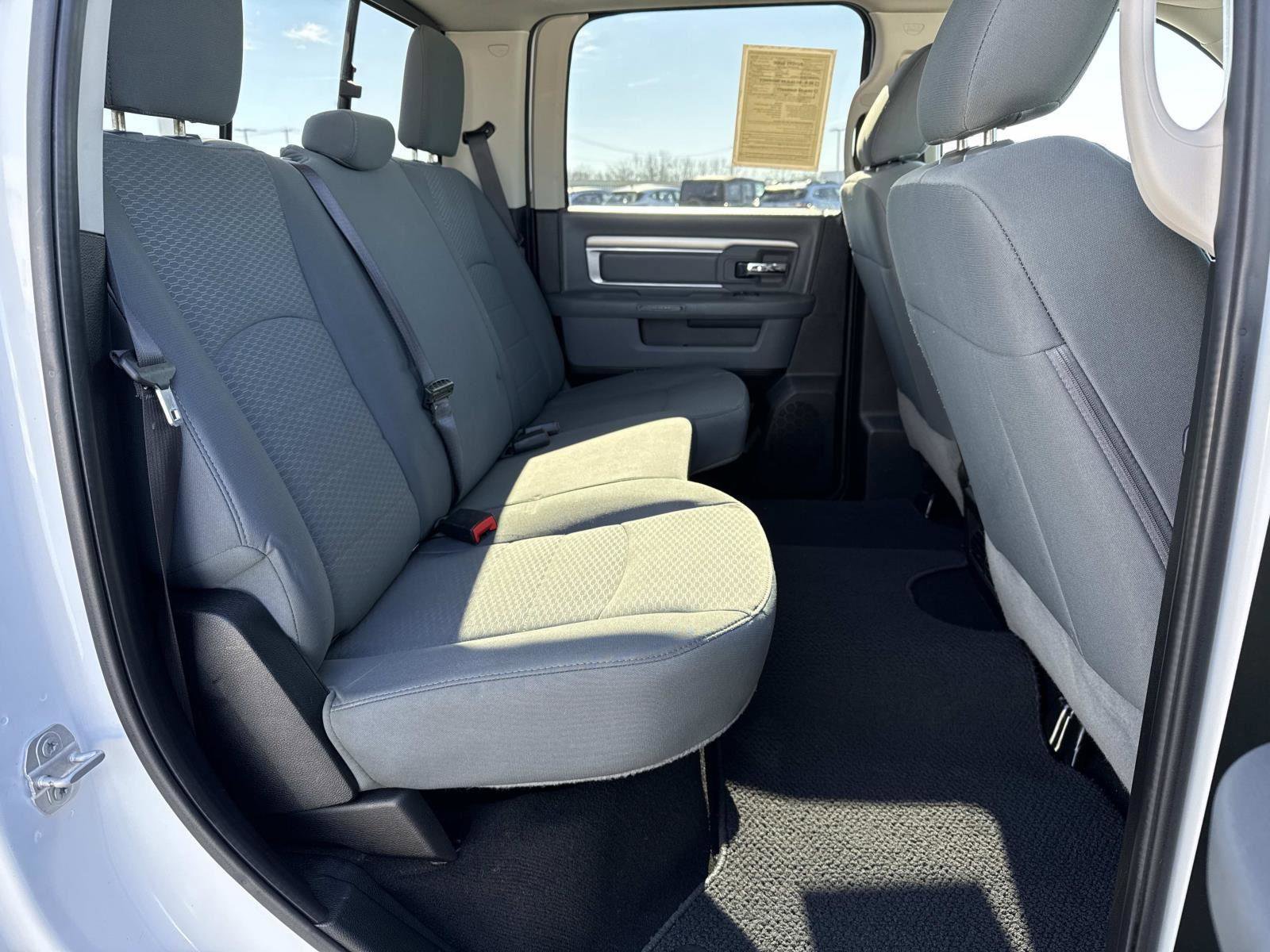 Used 2019 RAM 1500 Classic SLT image 18