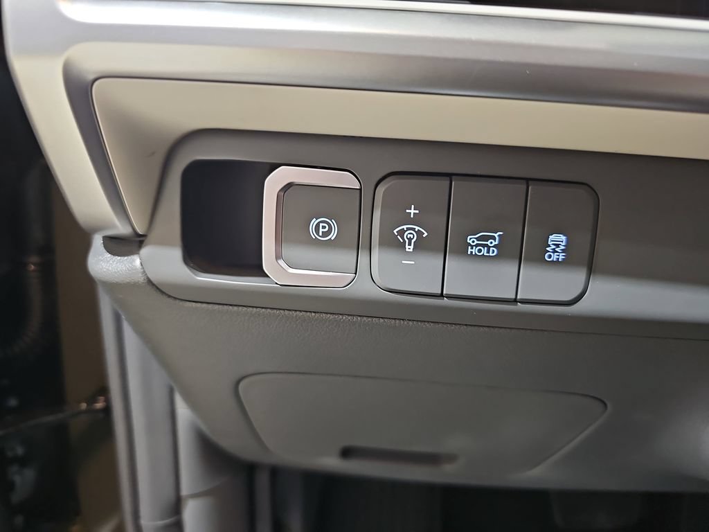New 2026 Hyundai Santa Fe SEL FWD image 25