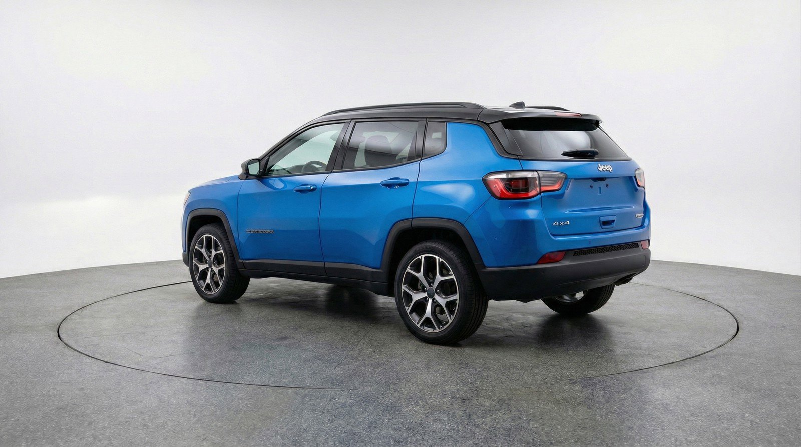 Used 2025 Jeep Compass Limited image 6