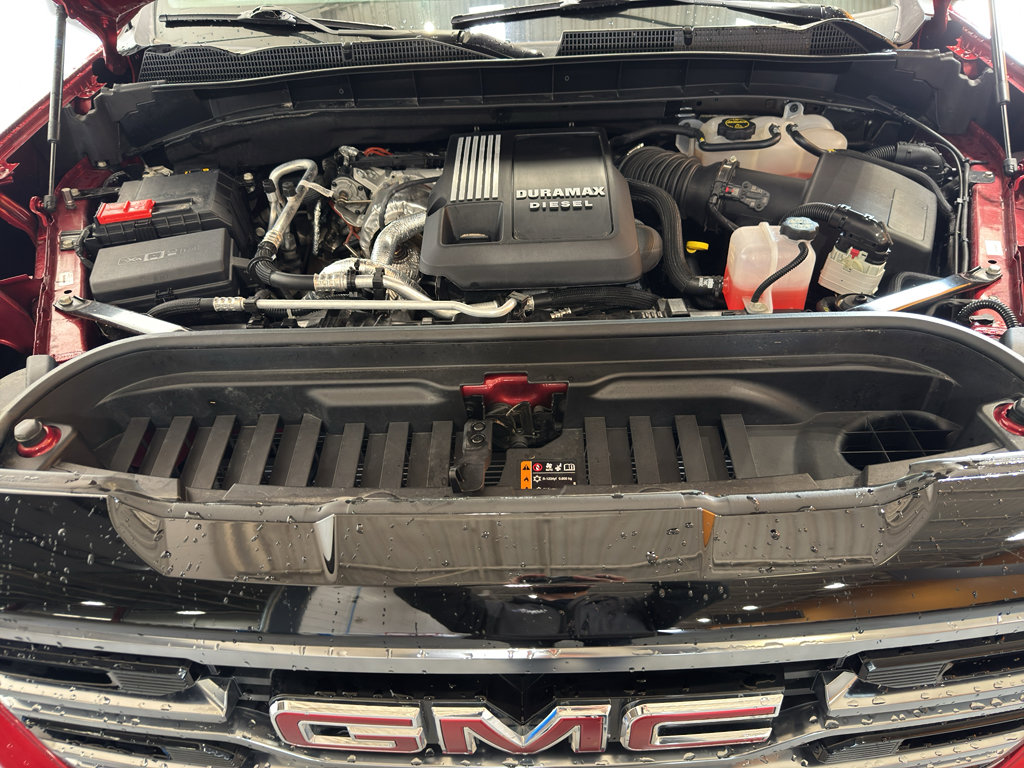 Used 2025 GMC Sierra 1500 AT4 w/ Technology Package AWD/4WD image 43