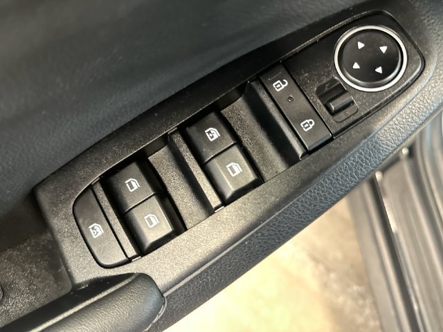 Certified 2026 Kia Seltos S AWD/4WD image 17