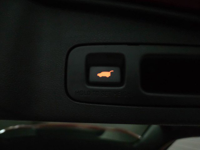 Used 2017 Honda CR-V Touring image 38