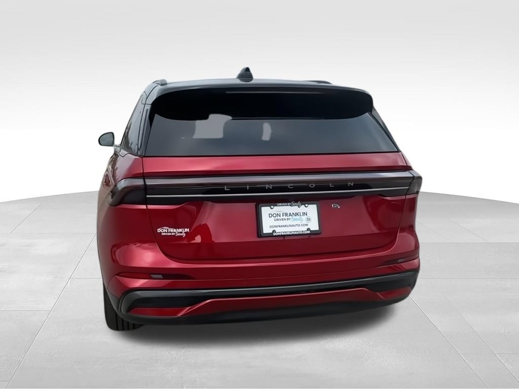 New 2026 Lincoln Nautilus Reserve w/ Jet Appearance Package AWD/4WD image 7