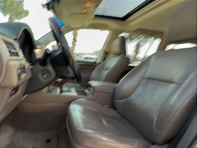 Used 2017 Lexus GX 460 Base image 7