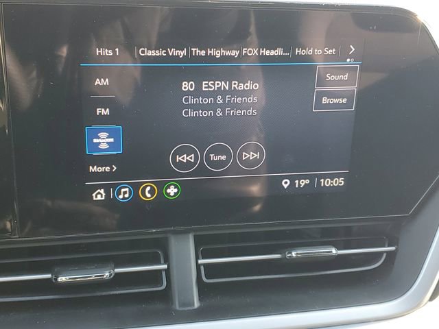 Used 2025 Chevrolet Trax RS w/ Driver Confidence Package image 22