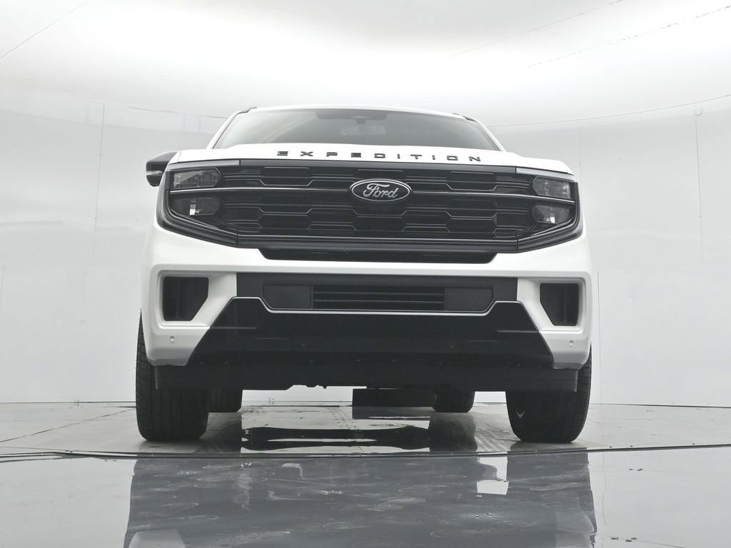 New 2025 Ford Expedition Max Platinum w/ Stealth Appearance Package image 59