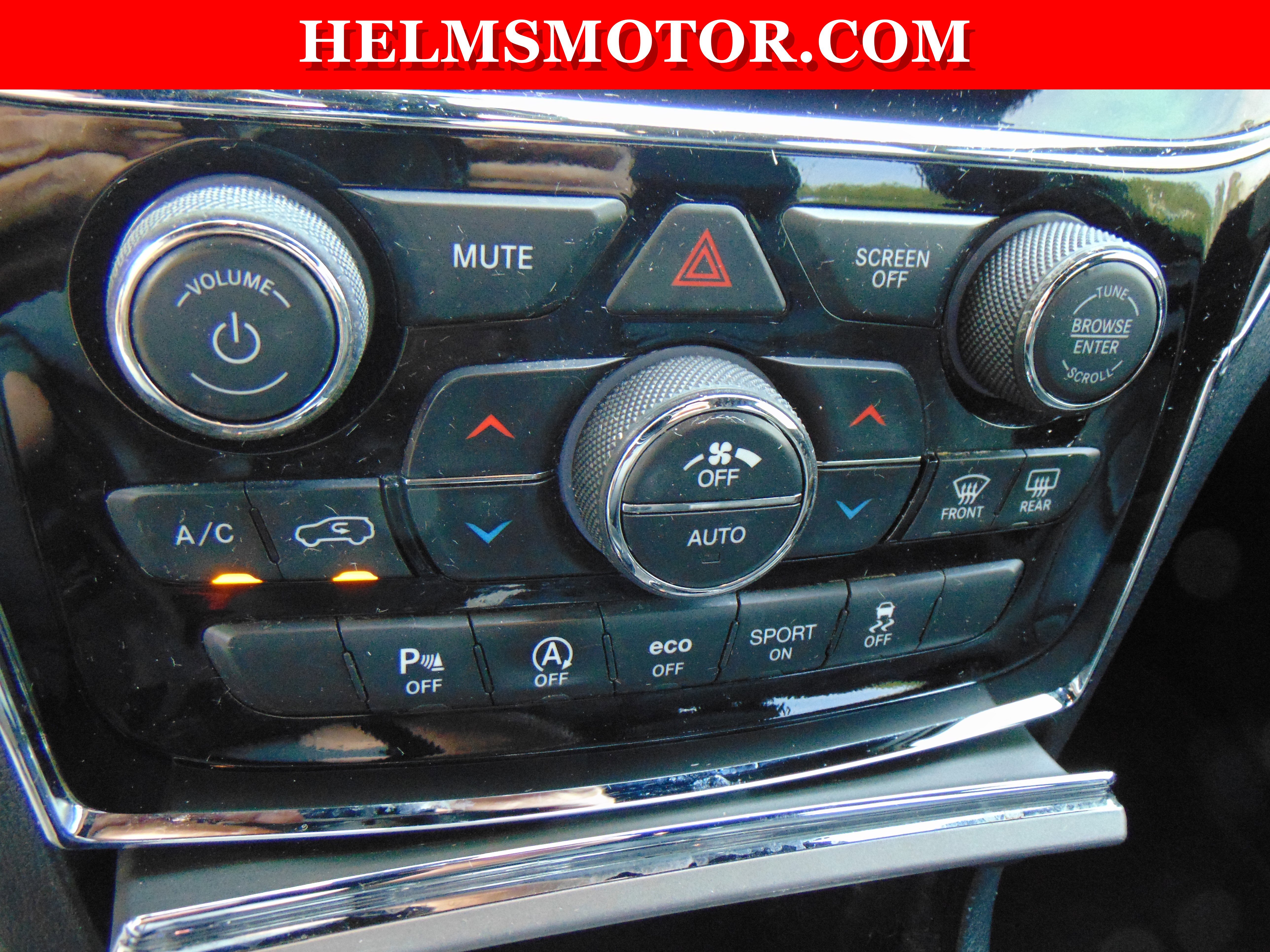 Used 2019 Jeep Grand Cherokee Limited image 23