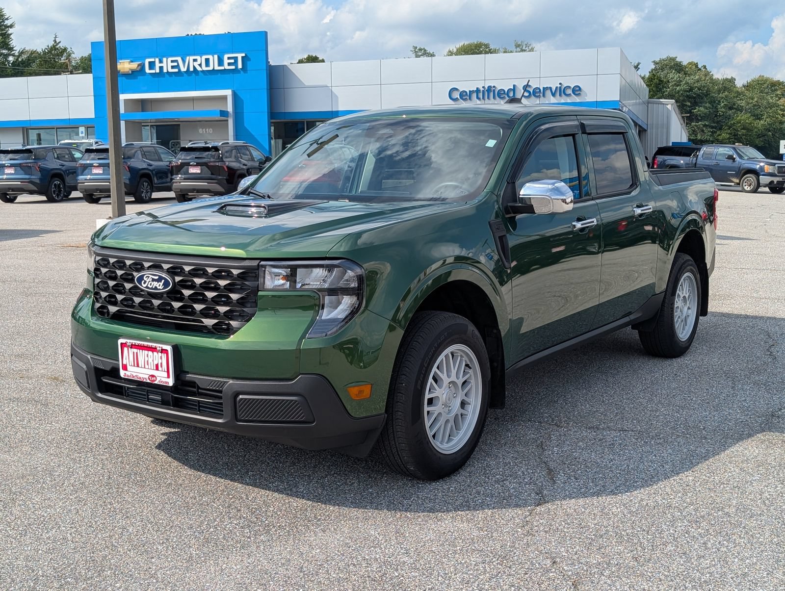 Used 2025 Ford Maverick XL w/ 4K Tow Package AWD/4WD image 7