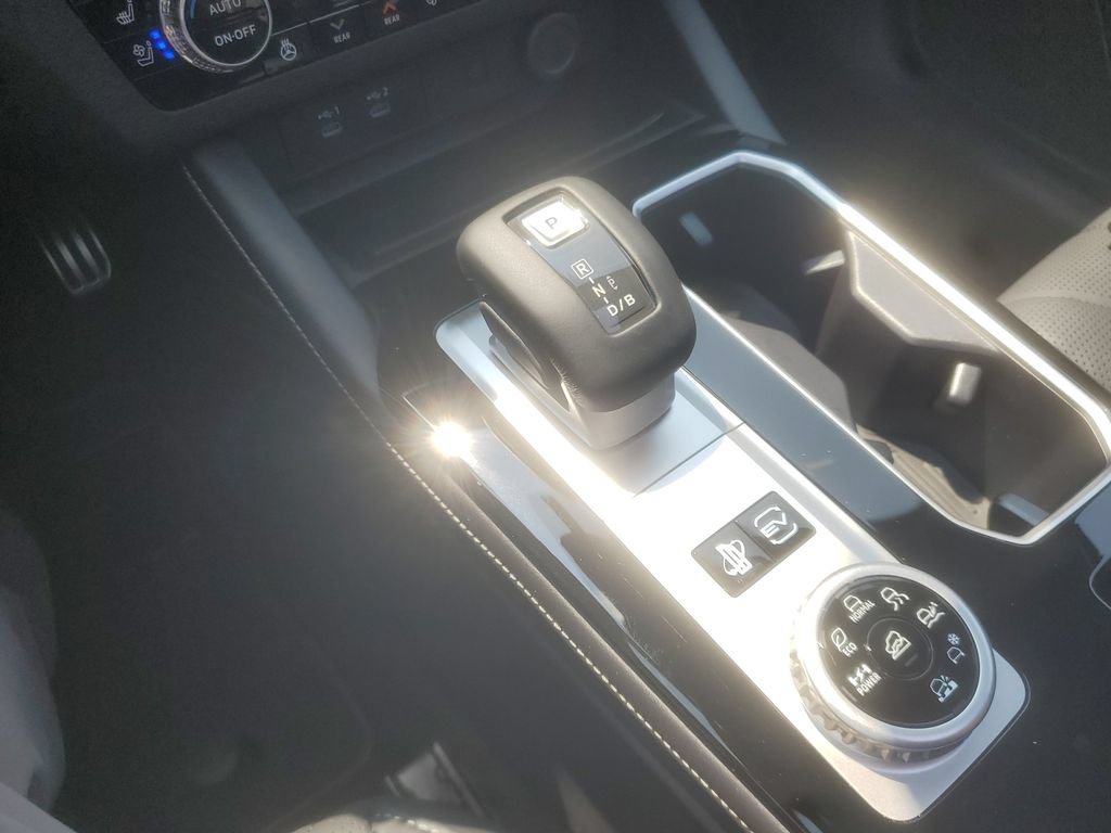 New 2026 Mitsubishi Outlander SEL AWD/4WD image 21
