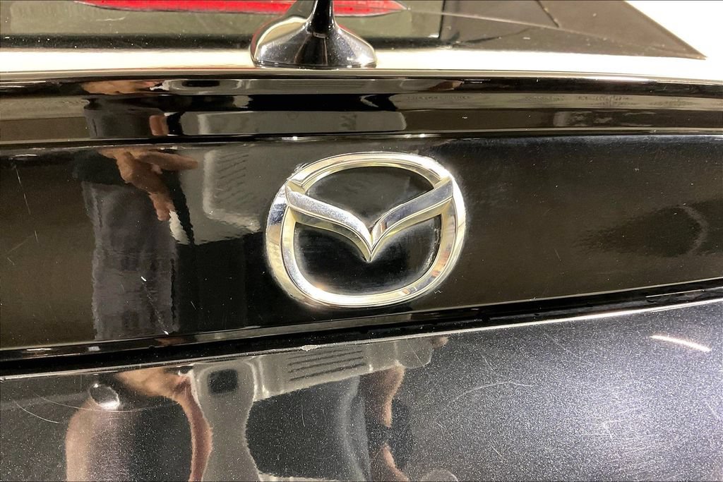 Used 2020 MAZDA MX-5 Miata RF Club RWD image 28