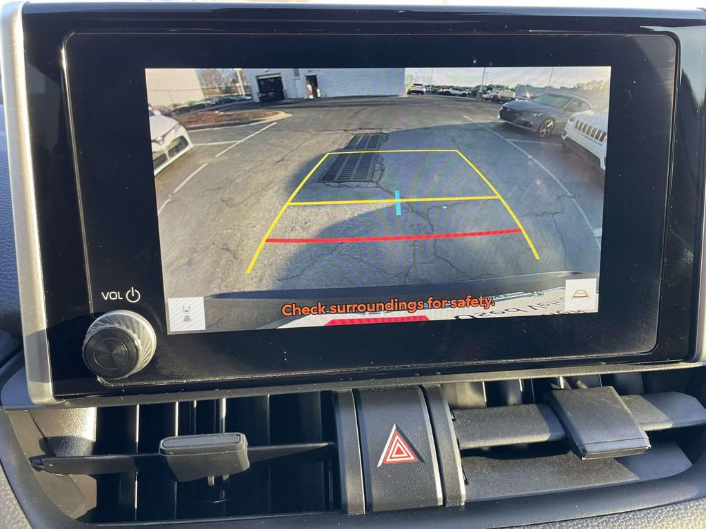 Used 2023 Toyota RAV4 SE w/ Convenience Package image 41