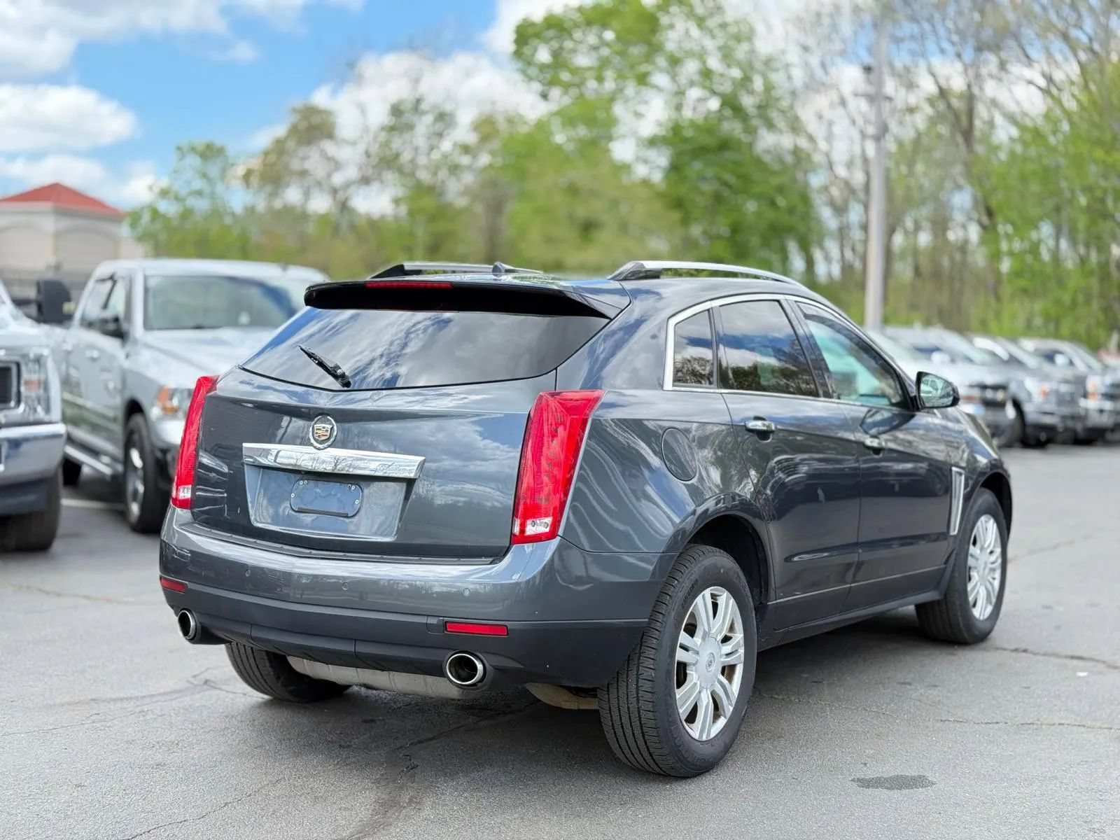 Used 2013 Cadillac SRX Luxury w/ Driver Awareness Package AWD/4WD image 5
