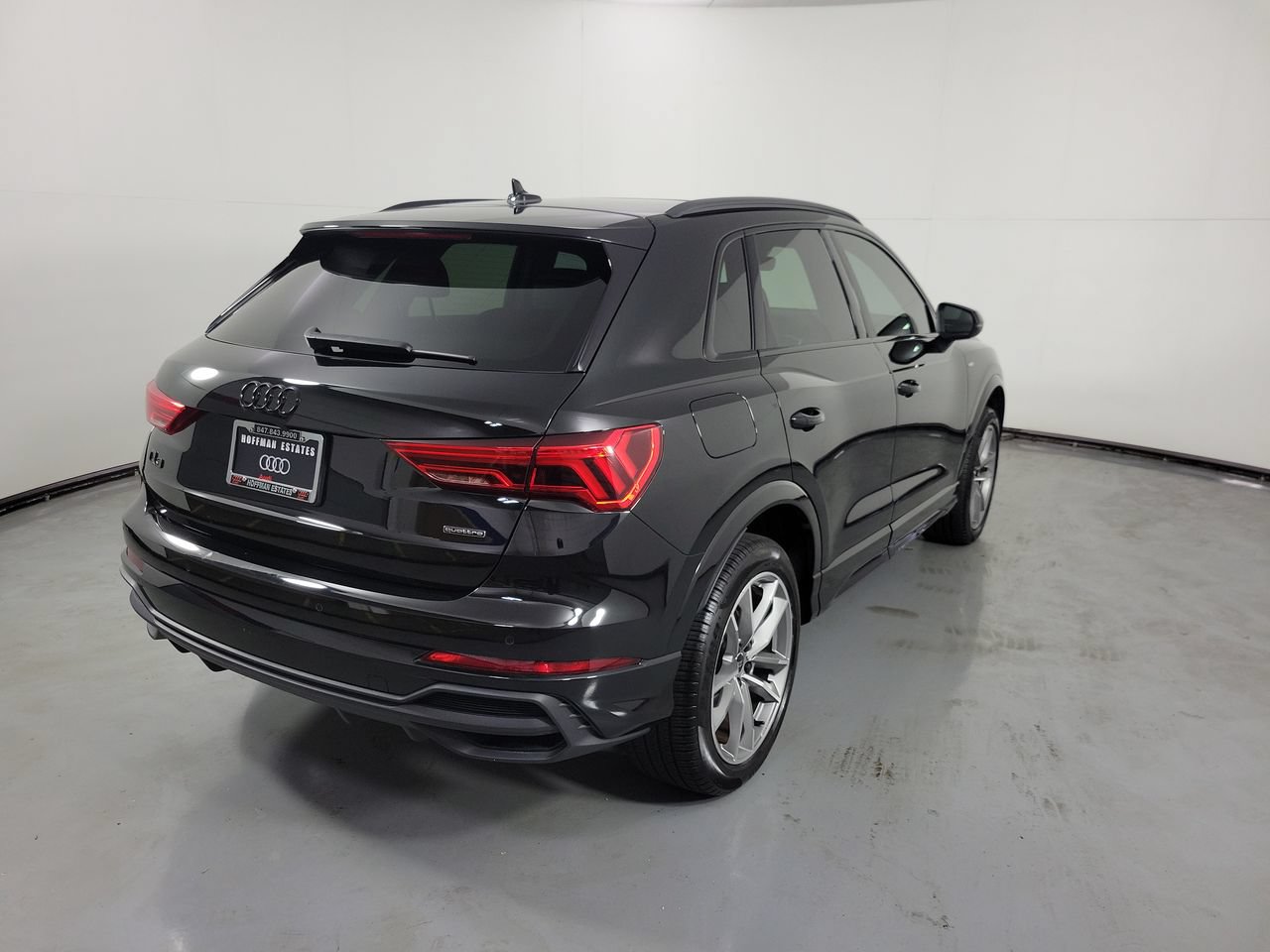 Used 2024 Audi Q3 2.0T Premium AWD/4WD image 5