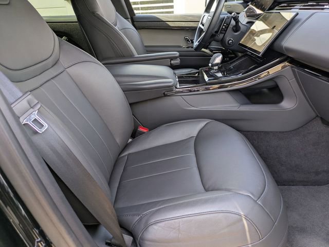 Used 2025 Land Rover Range Rover Sport S image 31