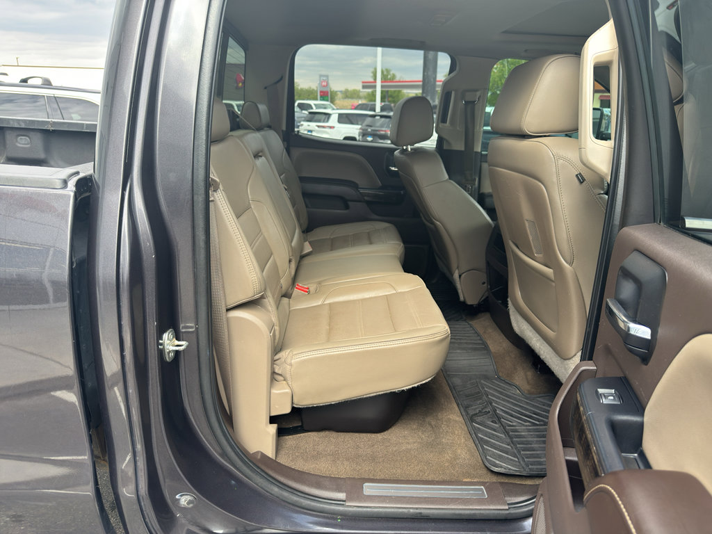 Used 2015 GMC Sierra 2500 Denali w/ Duramax Plus Package AWD/4WD image 12