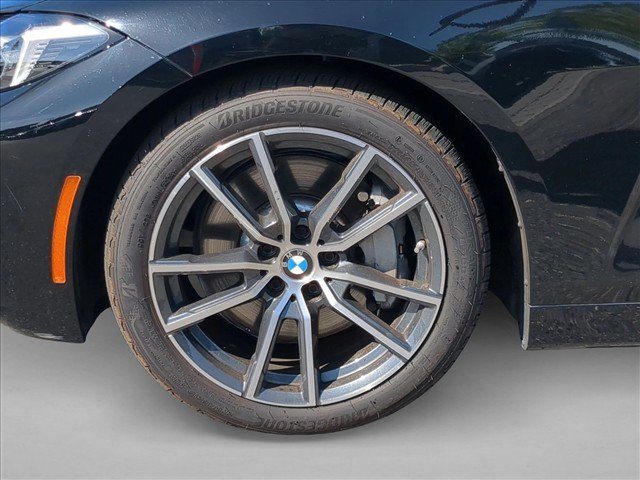 Used 2025 BMW 430i Coupe w/ Convenience Package RWD image 24