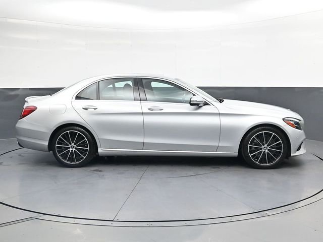 Used 2020 Mercedes-Benz C 300 Sedan image 3