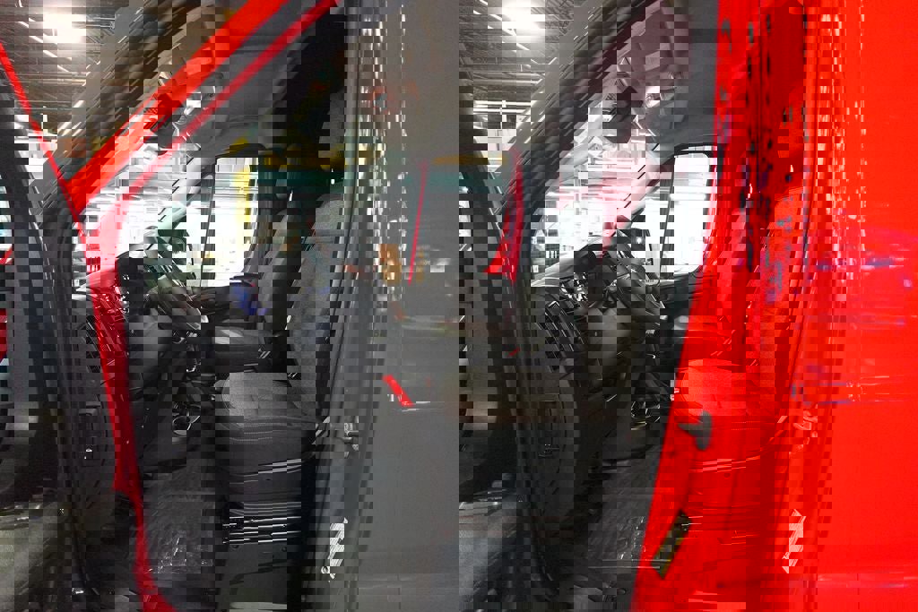 New 2026 RAM ProMaster 1500 w/ Convenience Group image 11