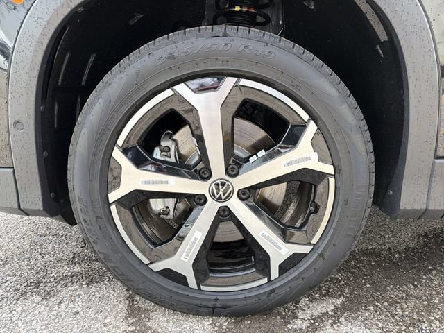 New 2026 Volkswagen Tiguan SE AWD/4WD image 11