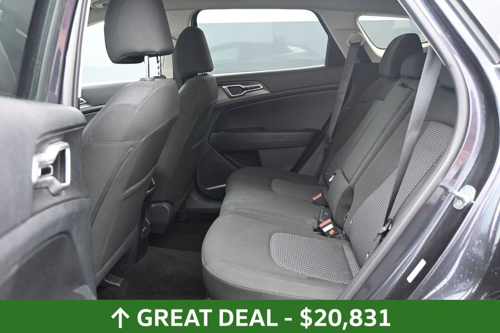 Used 2026 Kia Sportage LX FWD image 19