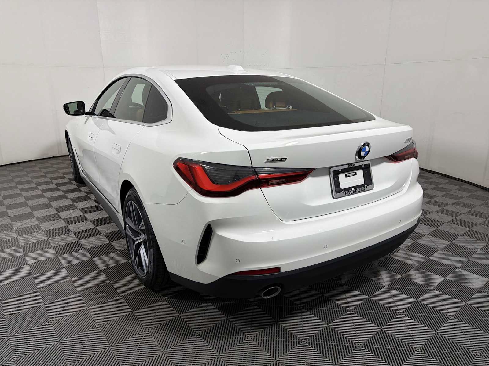 Certified 2024 BMW 430i Gran Coupe xDrive w/ Convenience Package AWD/4WD image 5