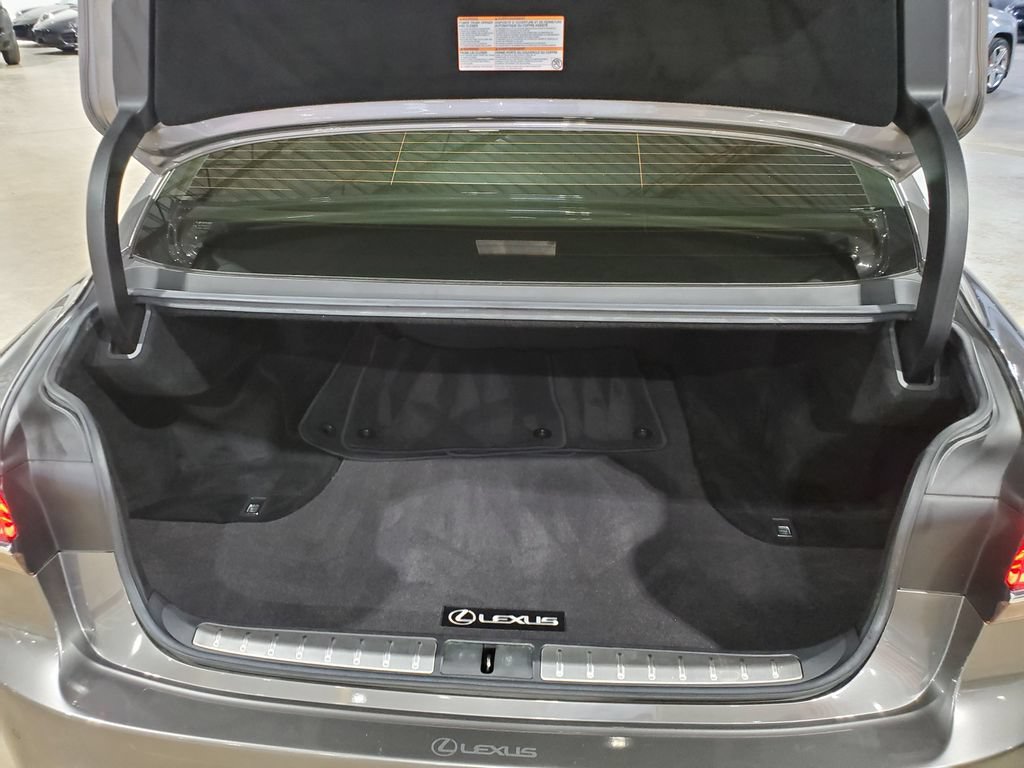 Used 2020 Lexus LS 500 w/ Accessory Package (Z2) RWD image 45