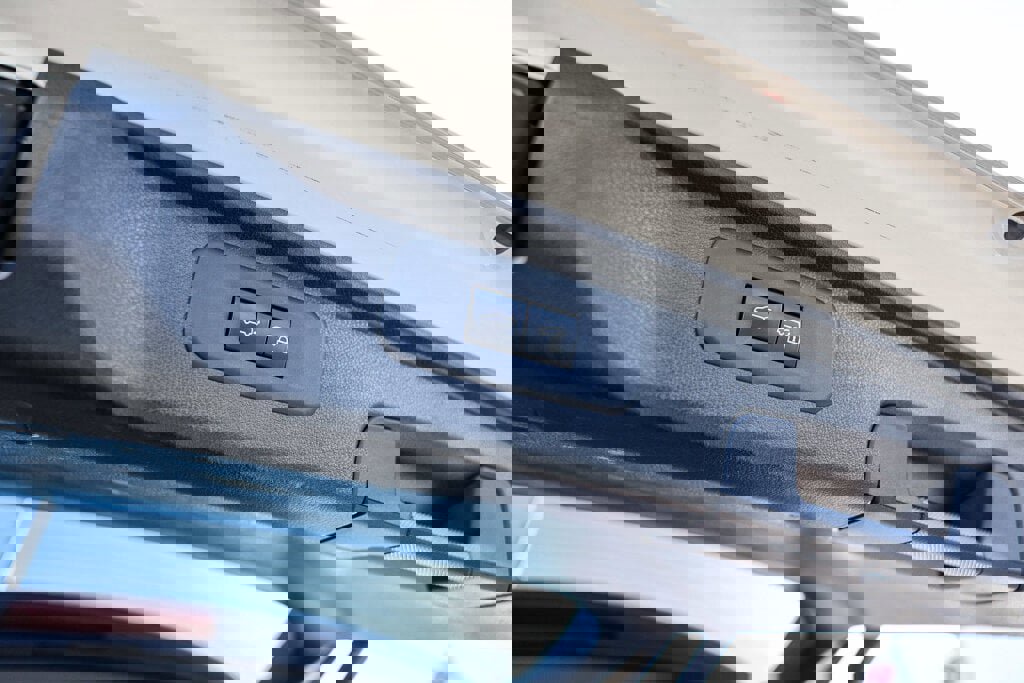 Certified 2024 Toyota Grand Highlander XLE image 28