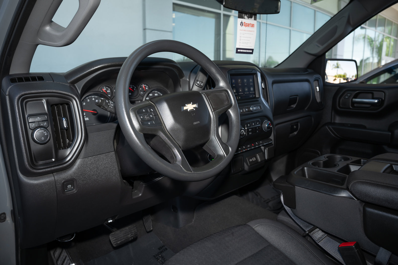 Used 2024 Chevrolet Silverado 1500 Custom image 18