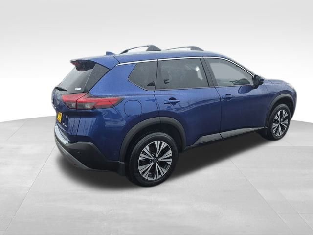 Used 2023 Nissan Rogue SV w/ SV Premium Package image 8