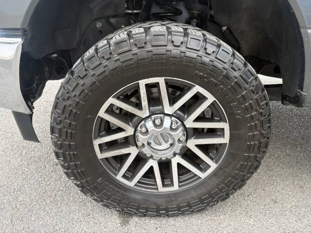 Used 2019 Ford F250 Lariat w/ Lariat Ultimate Package AWD/4WD image 13