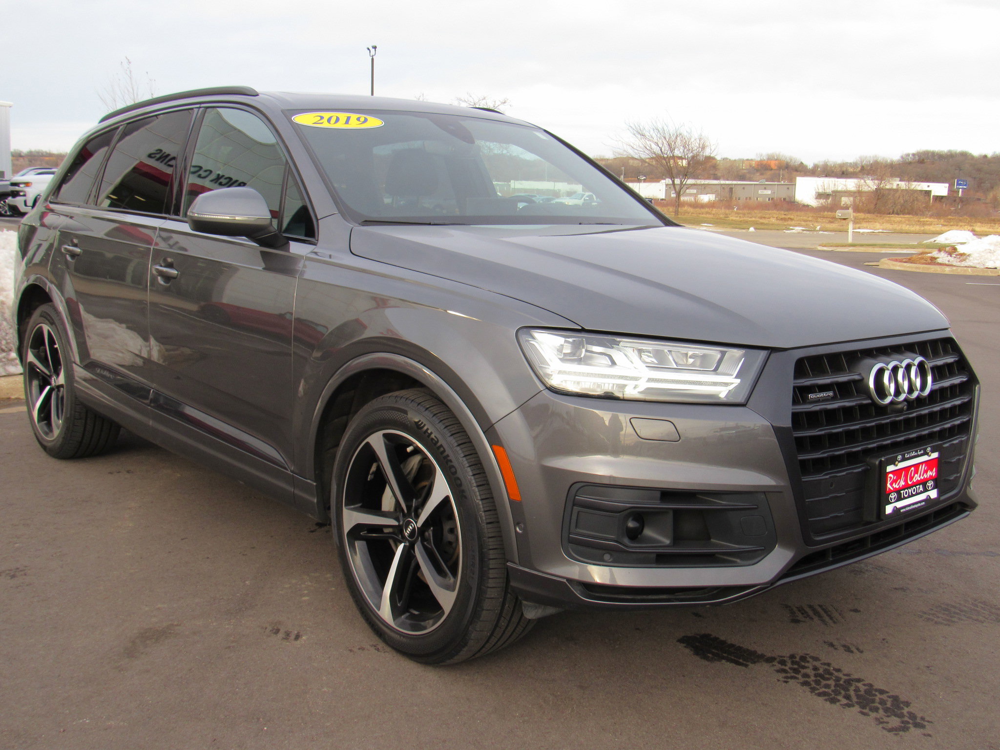 Used 2019 Audi Q7 3.0T Prestige image 4