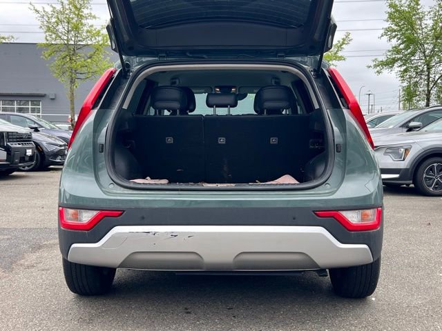 Certified 2023 Kia Niro EX FWD image 12