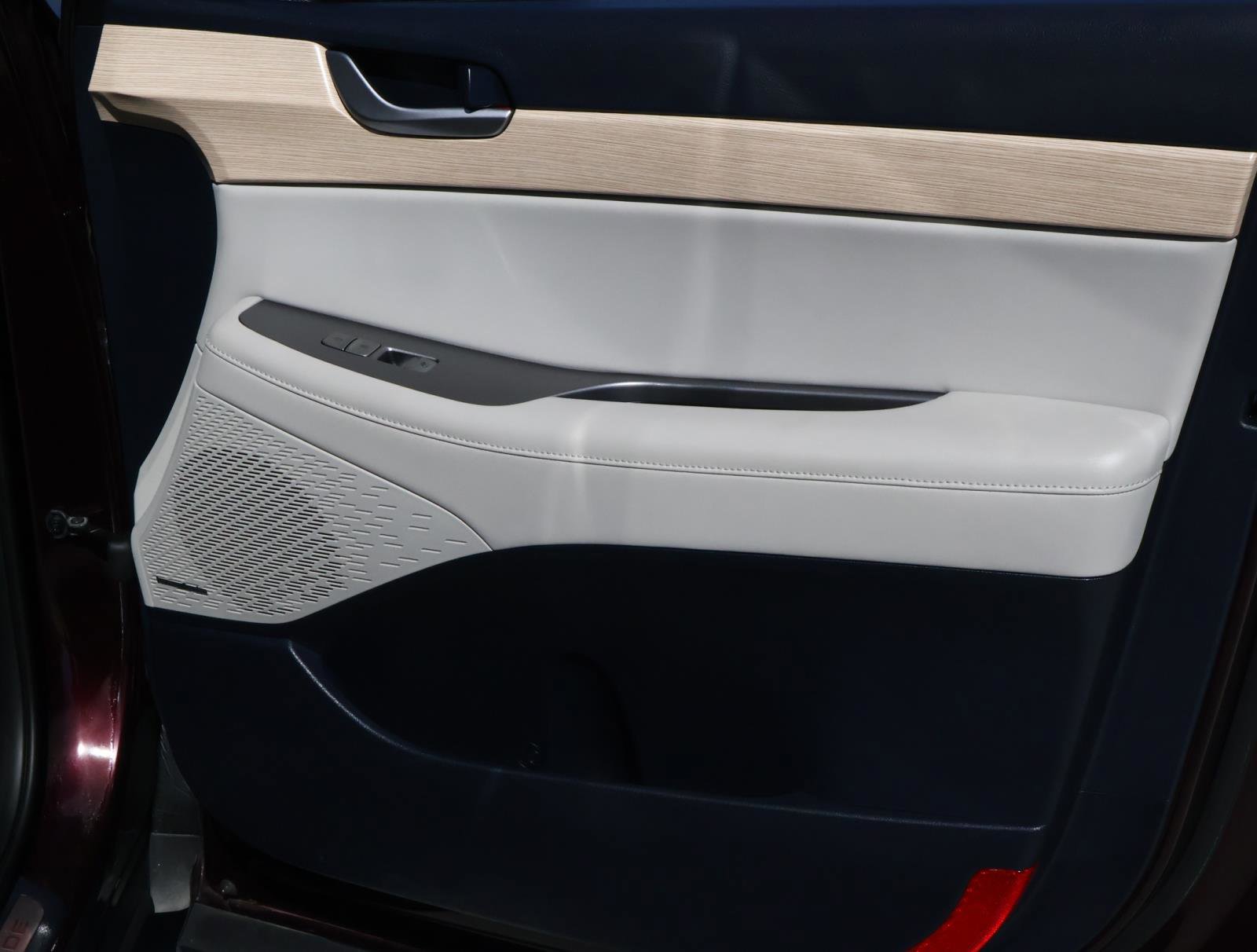 Used 2023 Hyundai Palisade Limited FWD image 18