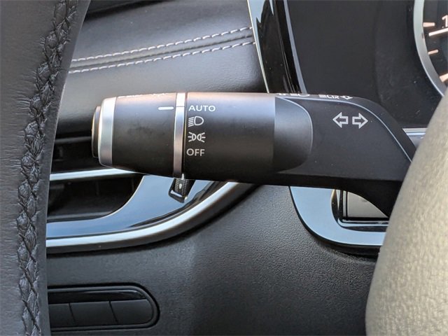 Used 2025 INFINITI QX60 Pure image 28