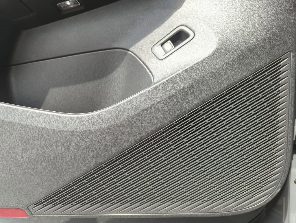 New 2026 Volkswagen Atlas Cross Sport SEL R-Line image 33