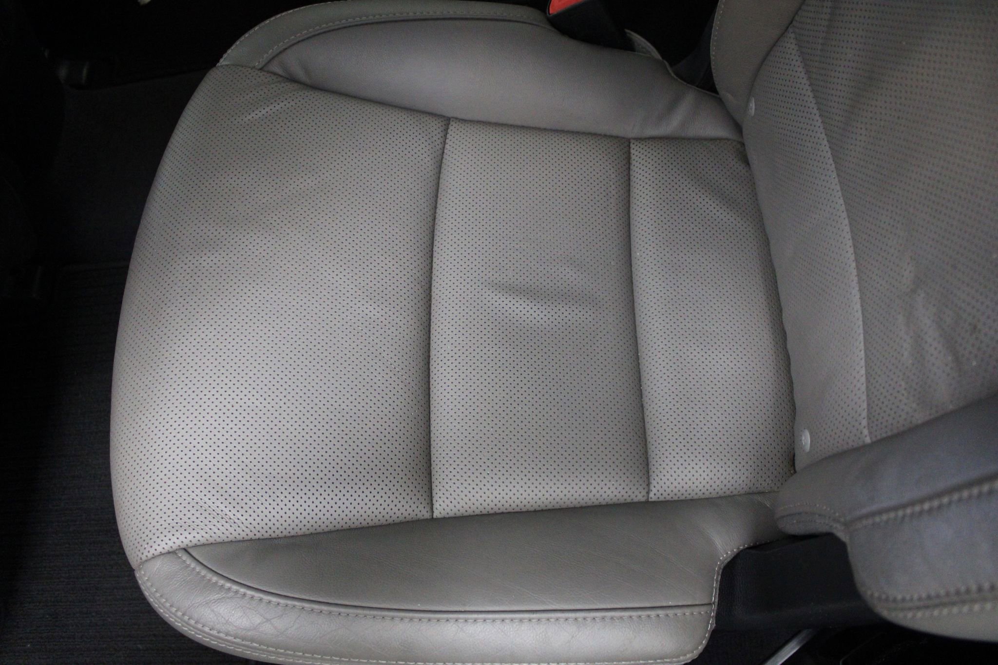 Used 2015 Hyundai Santa Fe Limited AWD/4WD image 20