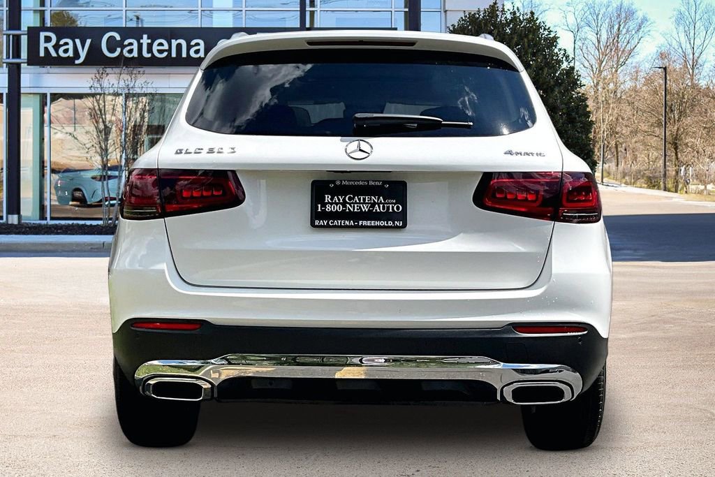 Certified 2022 Mercedes-Benz GLC 300 4MATIC image 4