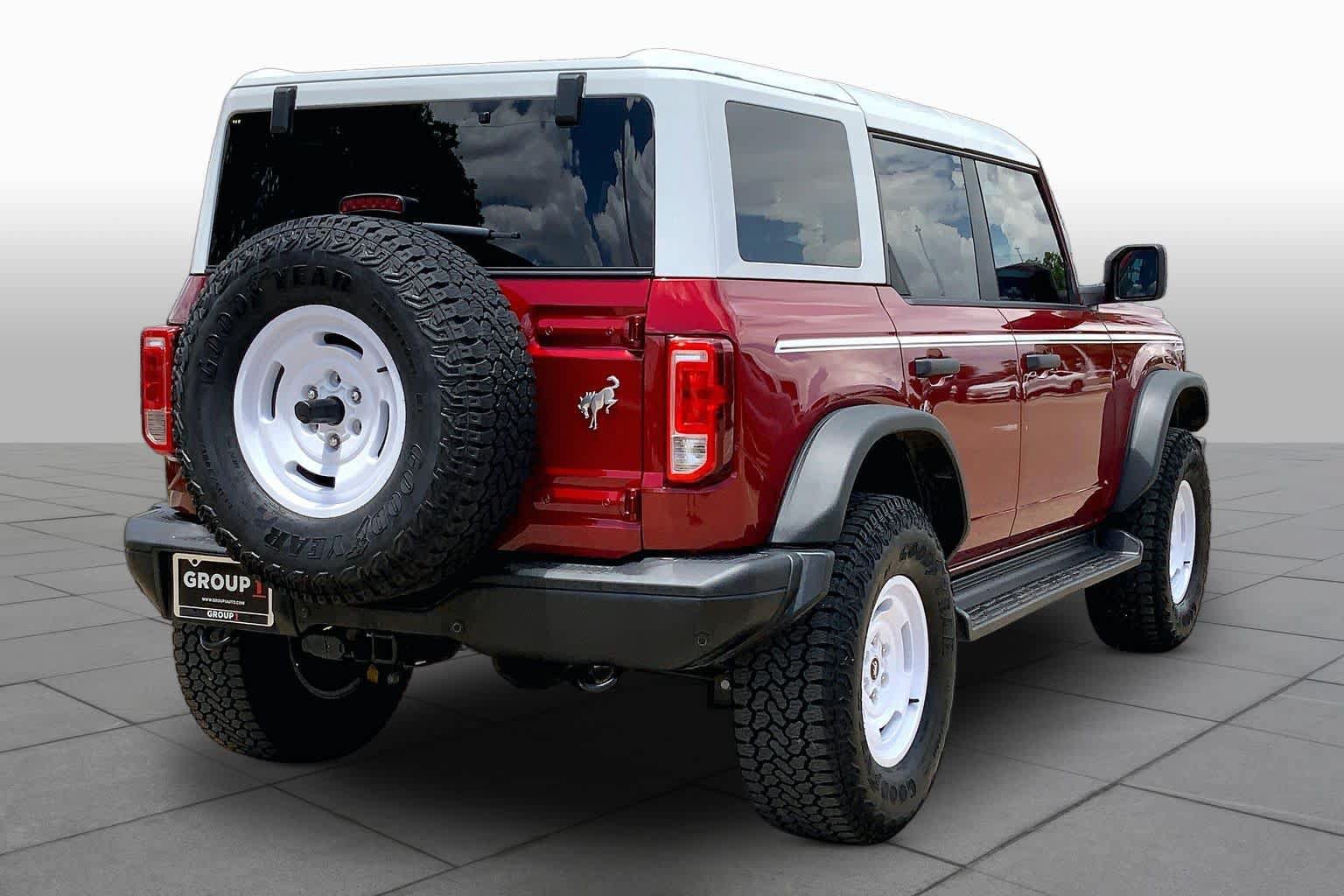 Used 2025 Ford Bronco Heritage Edition AWD/4WD image 12