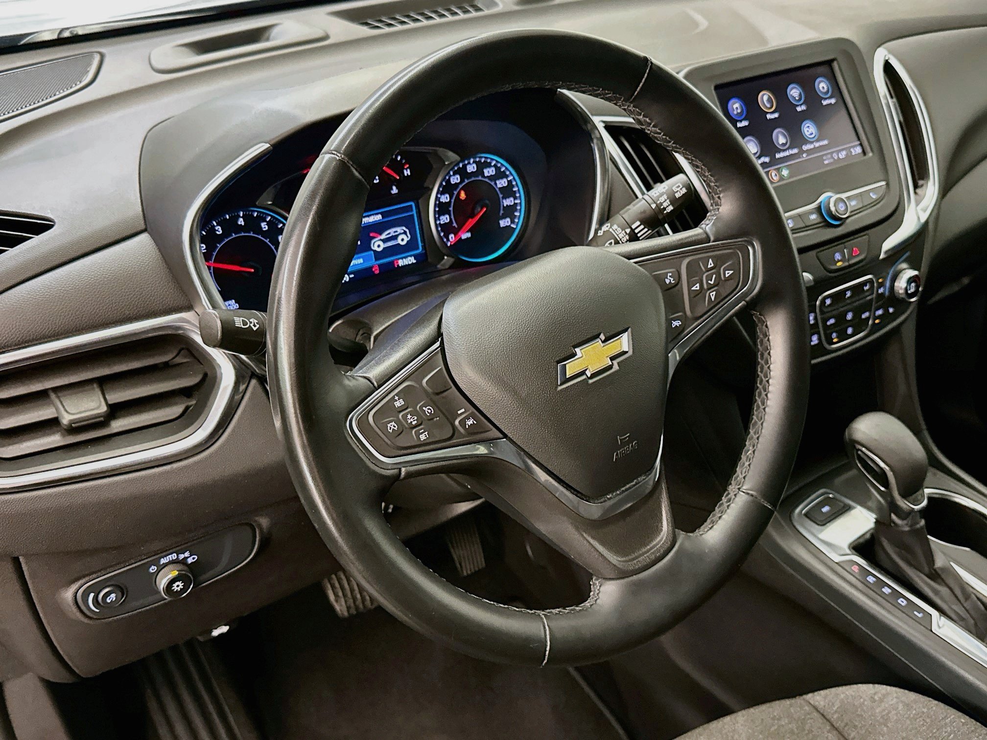 Used 2024 Chevrolet Equinox LT AWD/4WD image 18