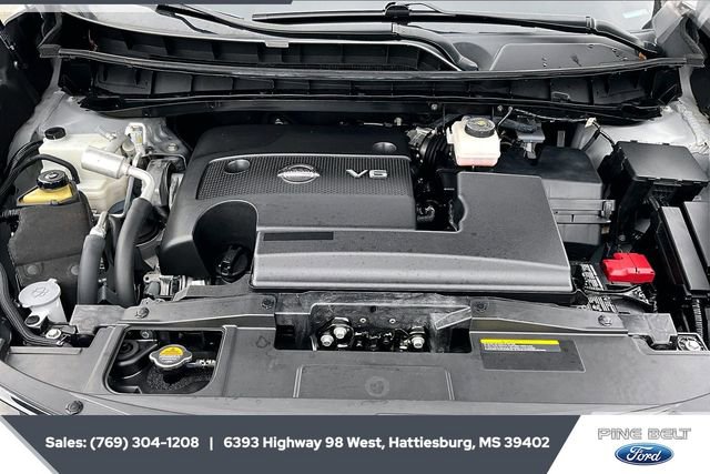 Used 2024 Nissan Murano SV w/ SV Midnight Edition Package image 8