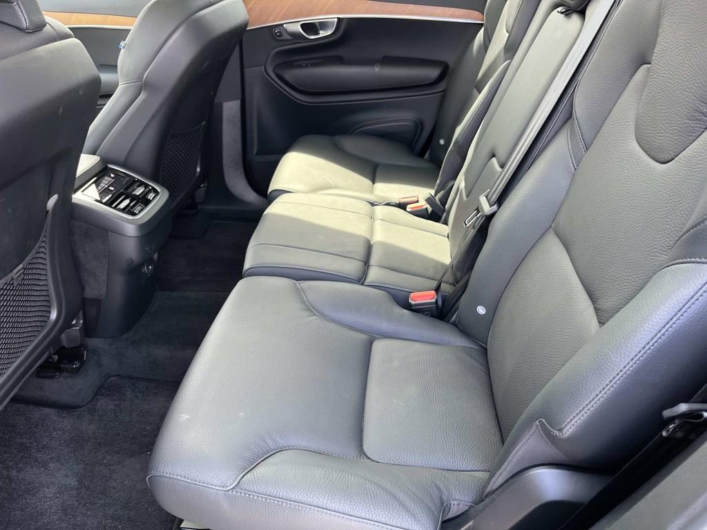 Used 2023 Volvo XC90 B6 Plus w/ Protection Package Premier image 19
