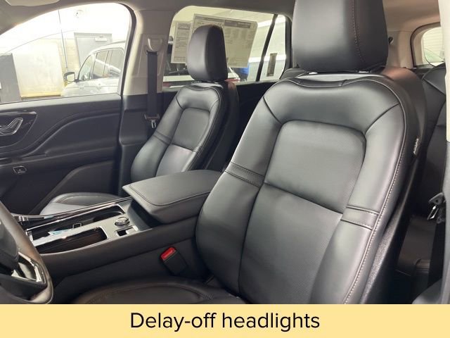 New 2026 Lincoln Aviator AWD image 19