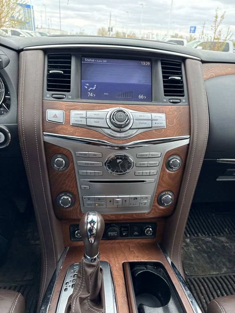 Used 2017 INFINITI QX80 Limited w/ All Season Package AWD/4WD image 17
