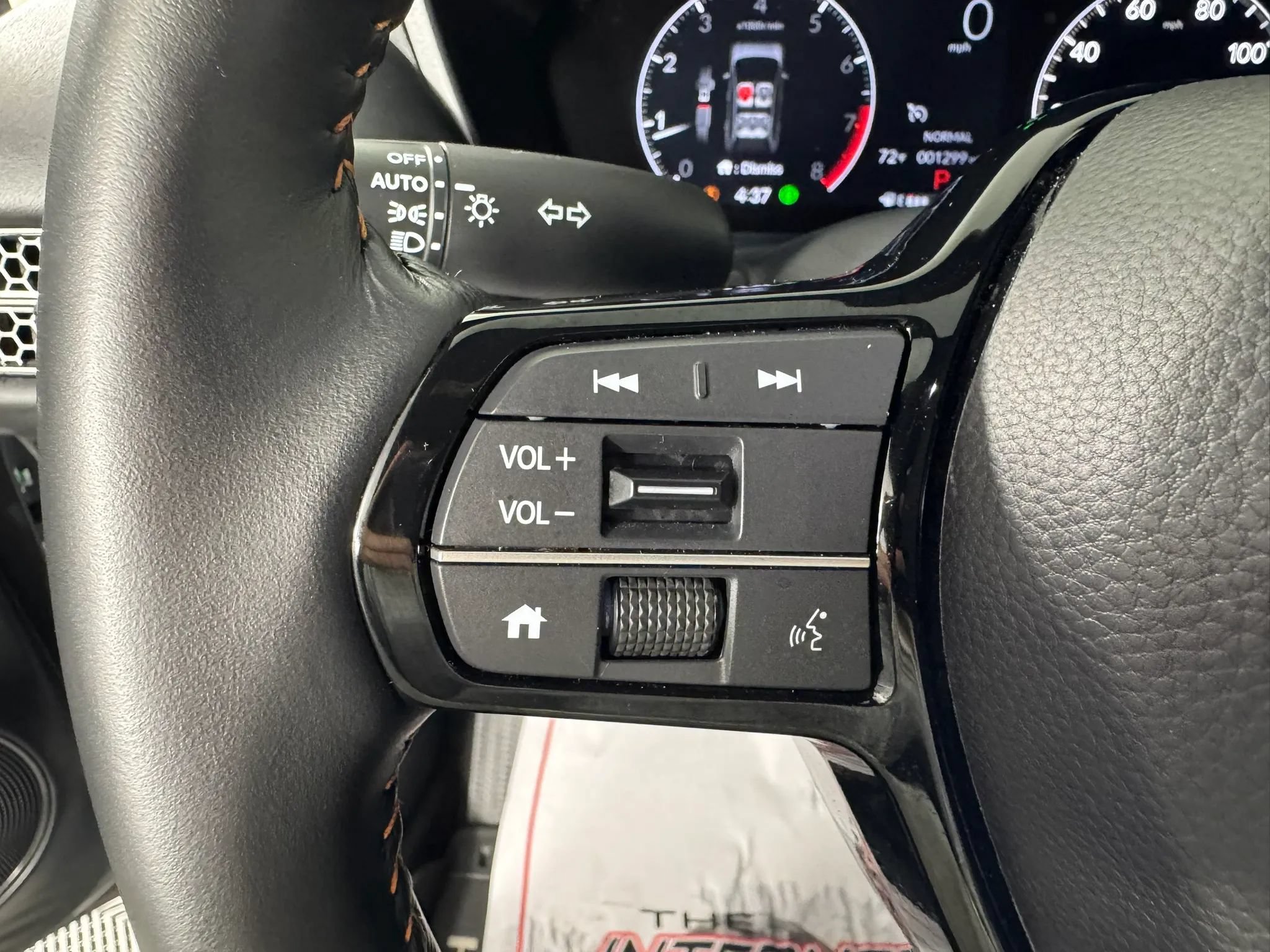 Used 2026 Honda HR-V Sport image 15