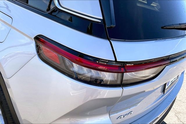 New 2026 Jeep Grand Cherokee Laredo image 12