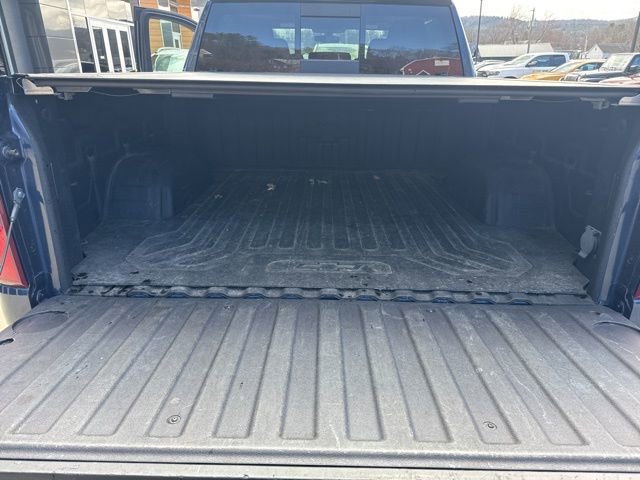 Used 2022 Chevrolet Silverado 1500 RST AWD/4WD image 27